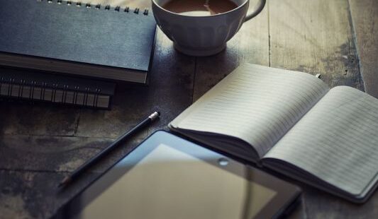 AI and Christian Ministry: Benefits, Dangers, and Biblical Wisdom